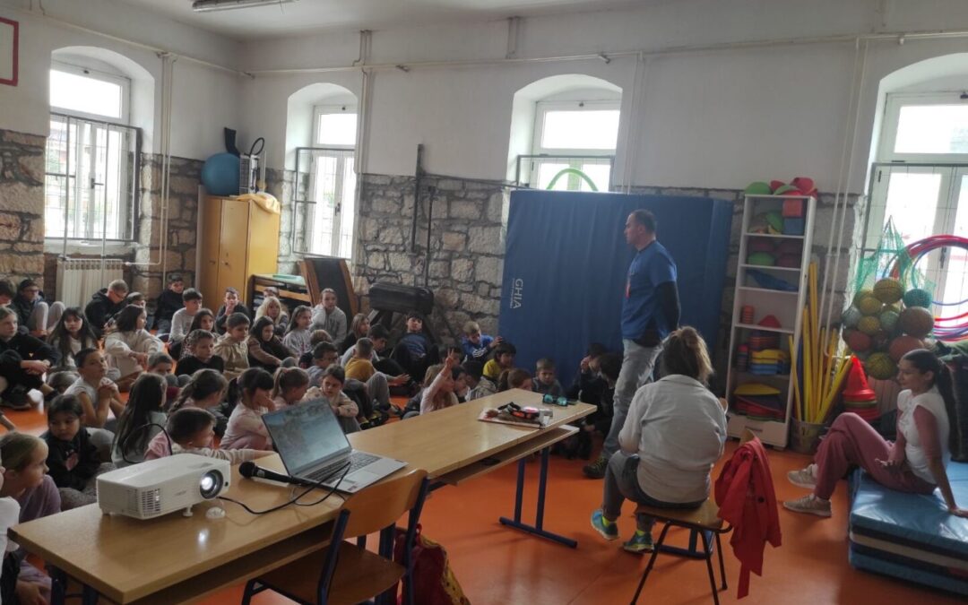 PREDAVANJE O ŽIVOTINJAMA